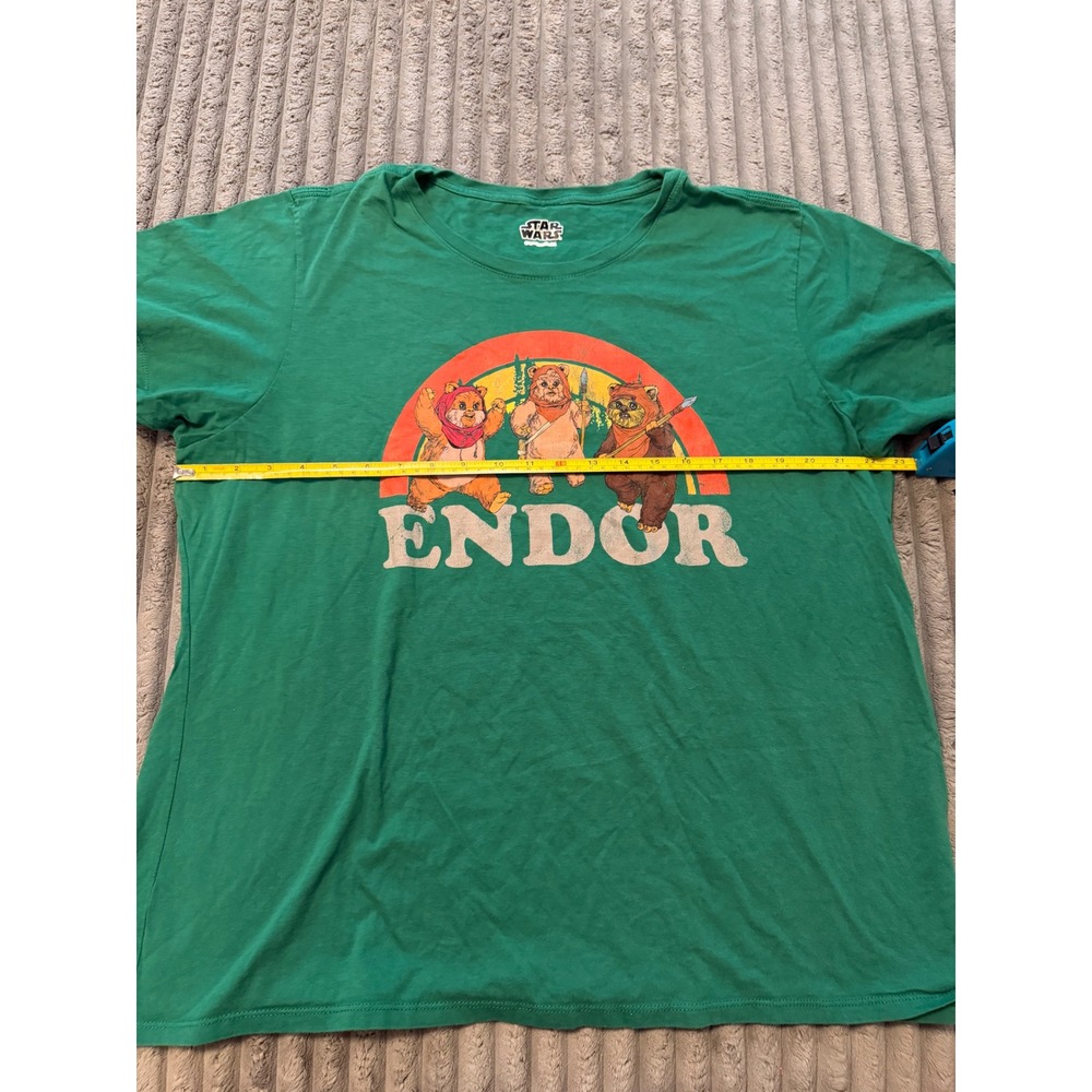 Star Wars Ewok Endor Rainbow Graphic T-Shirt Green Short Sleeve XL - Picture 3 of 6